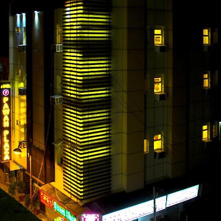 Hotel Pawan Plaza Near Sir Ganga Ram Hospital Delhi  Extérieur photo