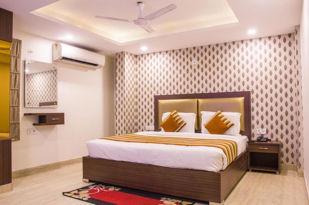 Hotel Pawan Plaza Near Sir Ganga Ram Hospital Delhi  Extérieur photo