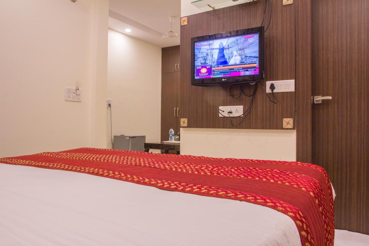 Hotel Pawan Plaza Near Sir Ganga Ram Hospital Delhi  Extérieur photo