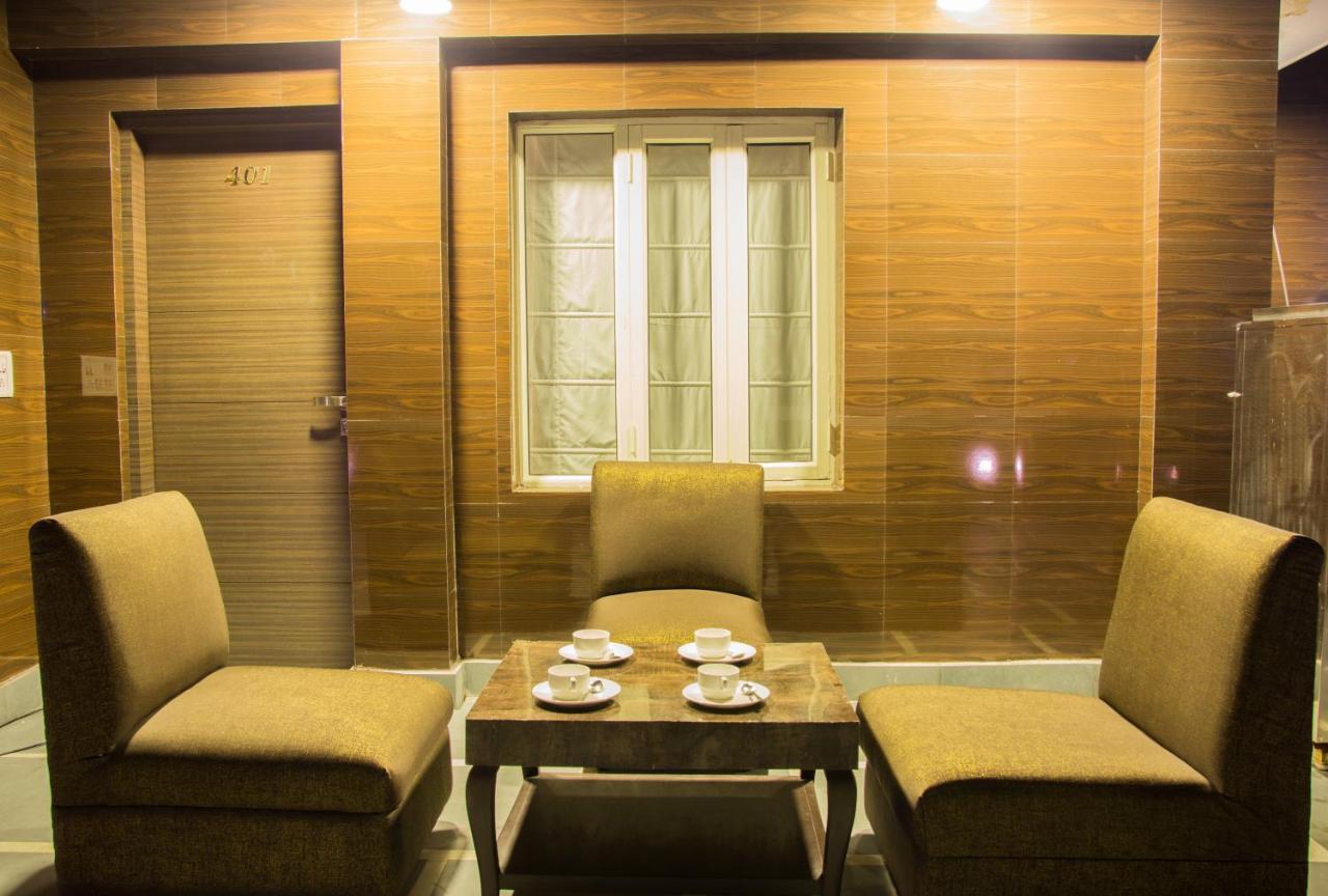 Hotel Pawan Plaza Near Sir Ganga Ram Hospital Delhi  Extérieur photo