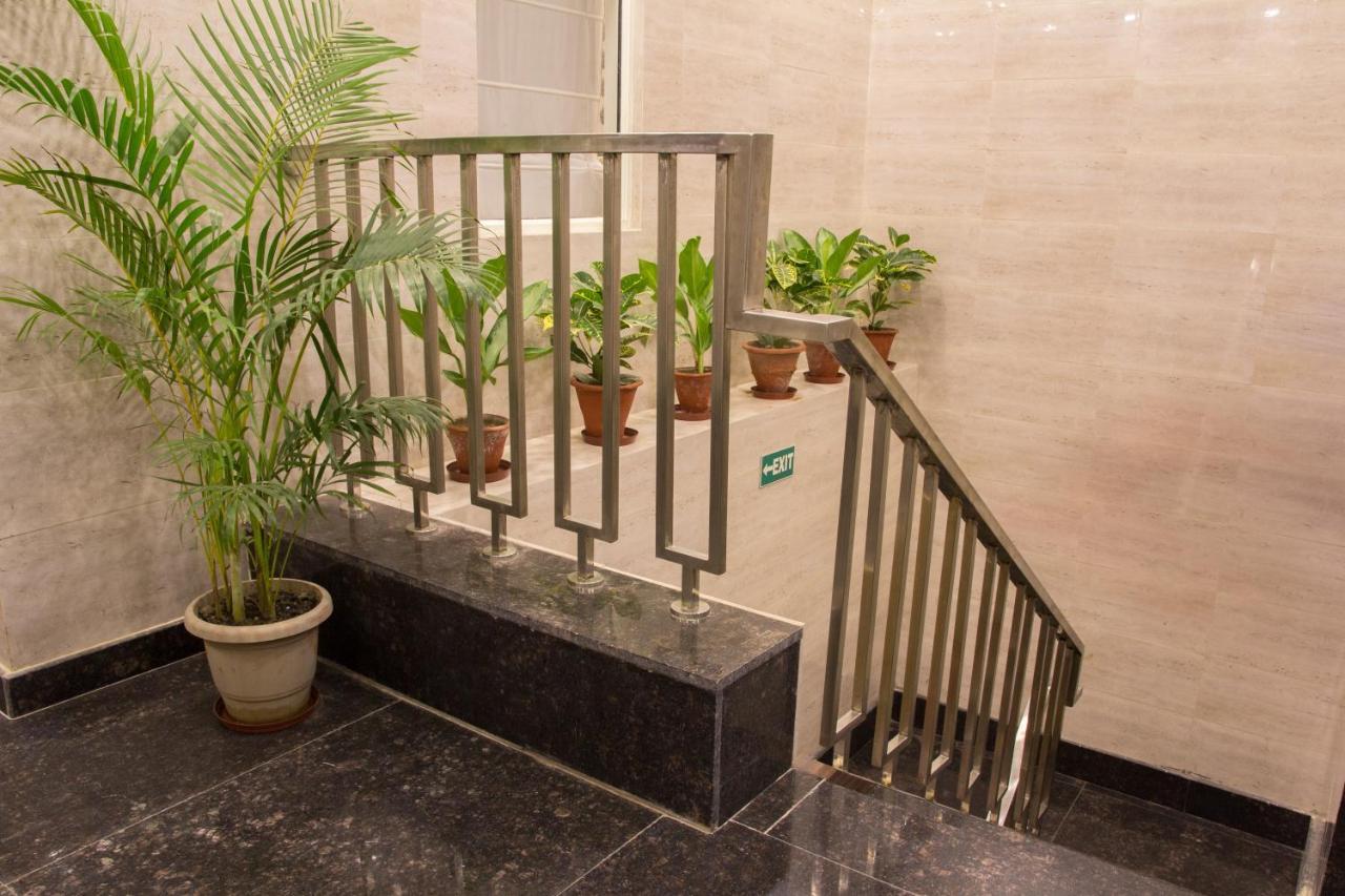 Hotel Pawan Plaza Near Sir Ganga Ram Hospital Delhi  Extérieur photo