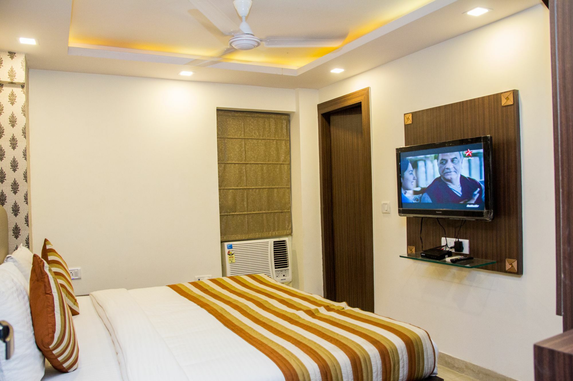 Hotel Pawan Plaza Near Sir Ganga Ram Hospital Delhi  Extérieur photo