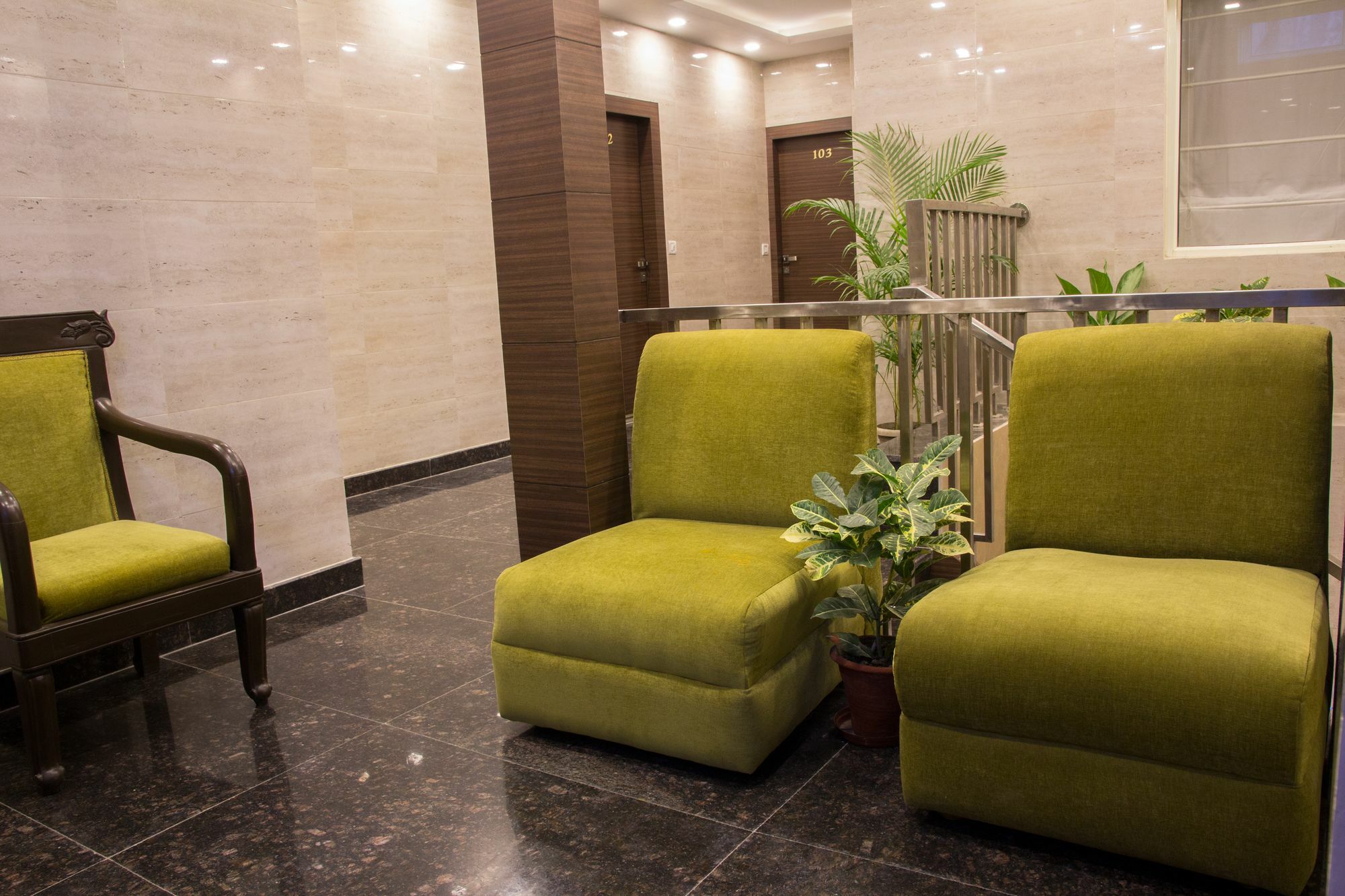 Hotel Pawan Plaza Near Sir Ganga Ram Hospital Delhi  Extérieur photo